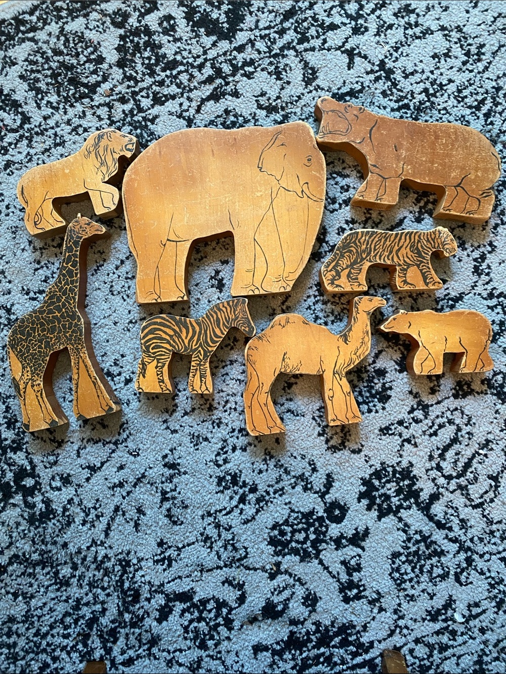 Wooden Safari Animal Toy Set - Natural Brown